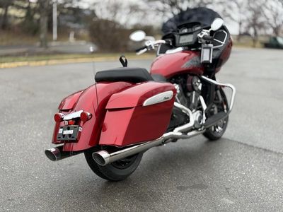 2025 Indian Motorcycle Challenger Limited w/PowerBand Audio Sunset Red Metallic - Photo 4