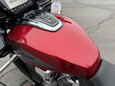 2025 Indian Motorcycle Challenger Limited w/PowerBand Audio Sunset Red Metallic - Photo 12