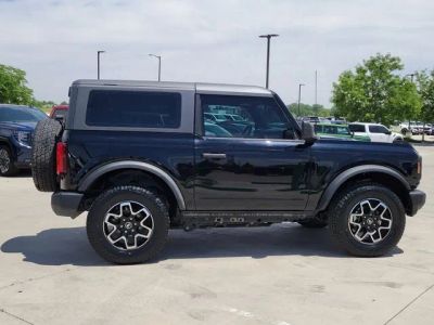 2022 Ford Bronco — side profile view