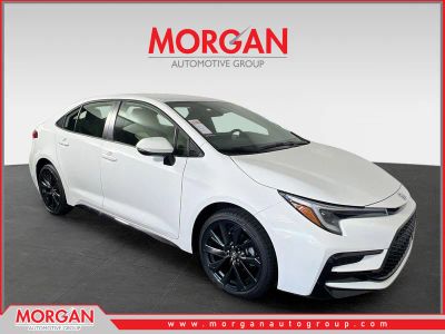 2026 Toyota Corolla Hybrid SE in Ice Cap — front three-quarter view