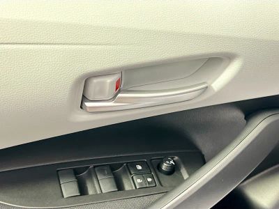 2026 Toyota Corolla — photo 14 view