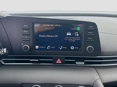 2026 Hyundai ELANTRA — photo 10 view