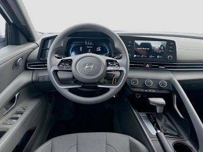2026 Hyundai ELANTRA — photo 15 view