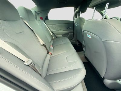2026 Hyundai ELANTRA — photo 19 view