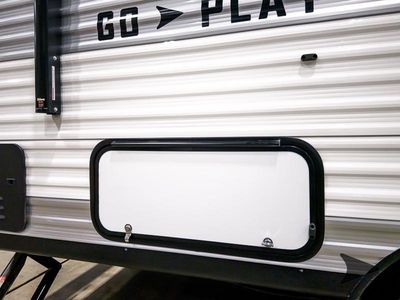2026 Wayfinder RV Go Play — engine compartment view
