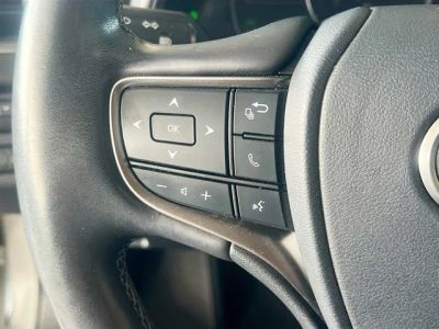 2019 Lexus UX — photo 17 view