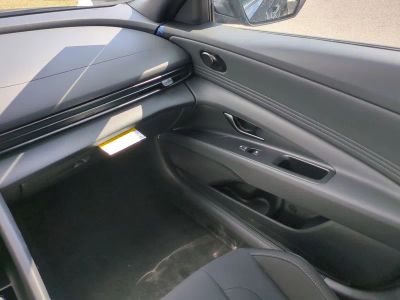 2026 Hyundai ELANTRA — photo 18 view