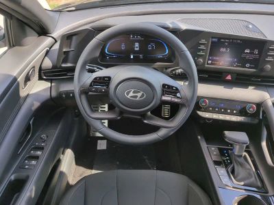 2026 Hyundai ELANTRA — photo 17 view