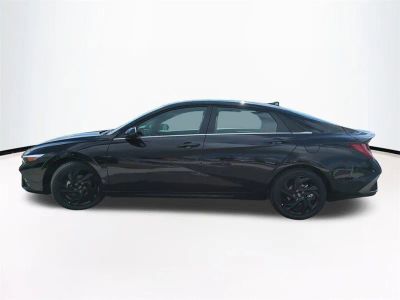 2026 Hyundai ELANTRA — photo 8 view