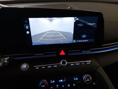 2024 Hyundai Elantra — photo 16 view