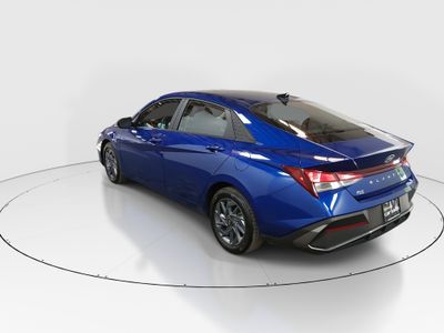 2024 Hyundai Elantra — detail view