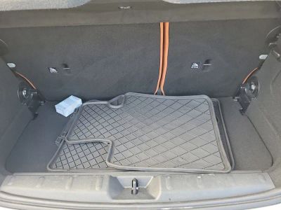 2024 MINI Hardtop 2 Door — photo 8 view