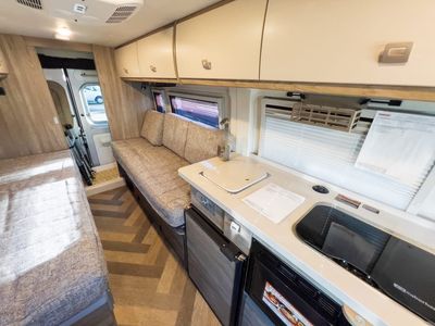 2026 Winnebago TRAVATO - Photo 7