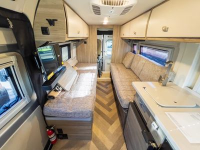 2026 Winnebago TRAVATO - Photo 6