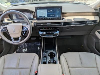 2023 Lincoln Corsair — photo 17 view