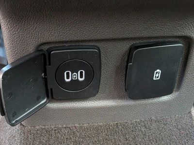 2023 Lincoln Corsair — photo 16 view