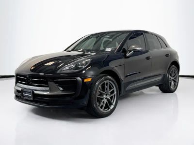 2024 Porsche Macan - Photo 1