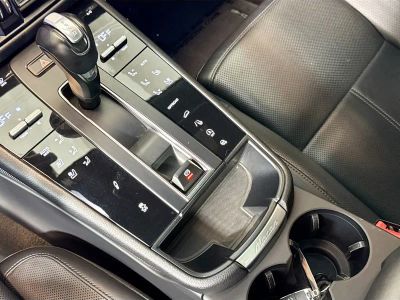 2024 Porsche Macan - Photo 18