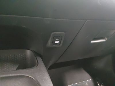 2024 Toyota Corolla — photo 17 view