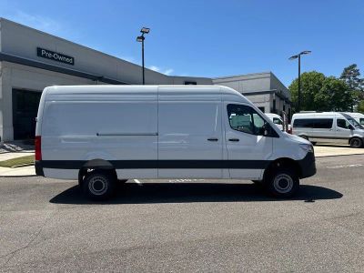 2025 Mercedes-Benz Sprinter 2500 - Photo 11
