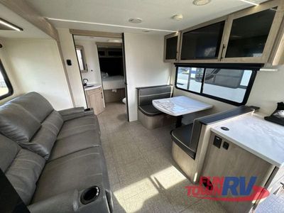2025 Grand Design Imagine XLS - Photo 16