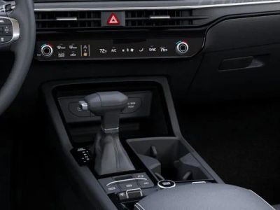 2025 Kia K5 — photo 23 view