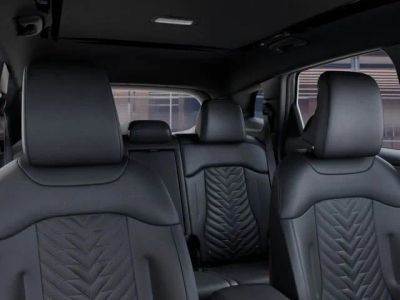2026 Kia Sportage Plug-In Hybrid — photo 27 view