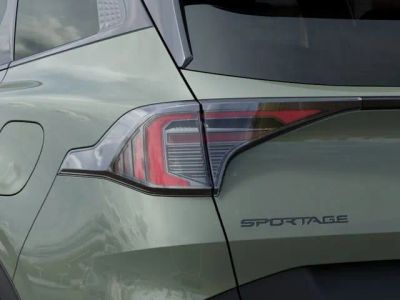 2026 Kia Sportage Plug-In Hybrid — photo 11 view