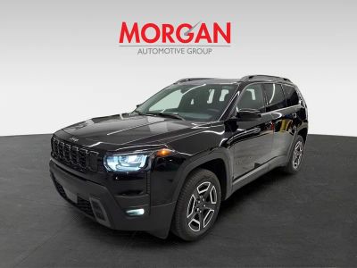 2026 Jeep Cherokee — side profile view