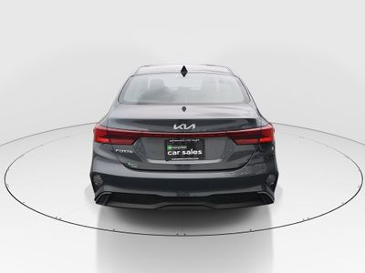 2024 Kia Forte - Photo 6