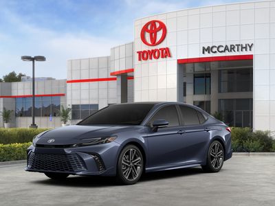 2026 Toyota Camry - Photo 2