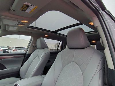 2025 Toyota Highlander - Photo 10