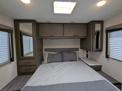 2025 Thor Motor Coach Four Winds — photo 20 view
