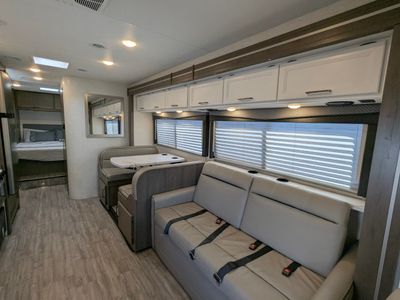 2025 Thor Motor Coach Four Winds — side profile view