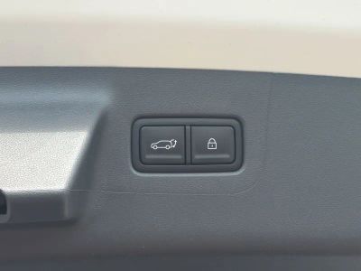 2026 Hyundai SANTA FE HYBRID — photo 15 view