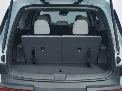 2026 Hyundai SANTA FE HYBRID — photo 14 view