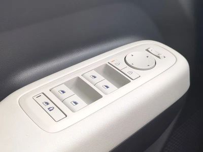 2026 Hyundai SANTA FE HYBRID — photo 31 view