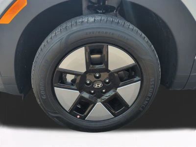 2026 Hyundai SANTA FE HYBRID — photo 11 view