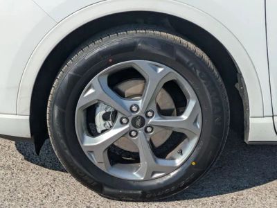 2023 Ford Escape - Photo 9