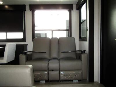 2026 Jayco CYCLONE - Photo 12