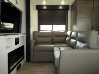 2026 Jayco CYCLONE - Photo 6