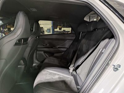 2025 Hyundai Elantra N - Photo 12