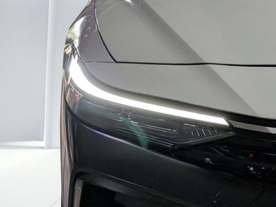 2025 Hyundai Elantra N - Photo 9