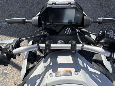 2025 Yamaha MT-03 - Photo 12