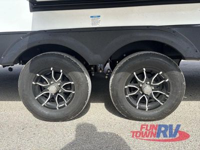 2026 Coachmen RV Apex Ultra-Lite - Photo 28
