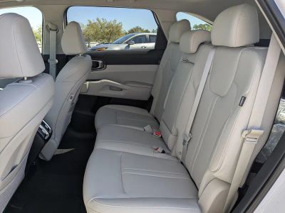 2026 Kia Sorento — photo 16 view