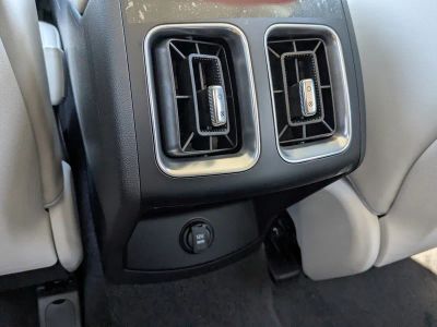 2026 Kia Sorento — photo 19 view