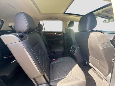 2026 Volkswagen Atlas - Photo 24
