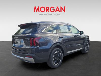2026 Kia Sorento — photo 8 view