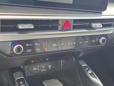 2026 Kia Sorento — photo 25 view